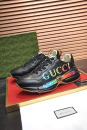 gucci decontractees chaussures pour homme s_12ba021